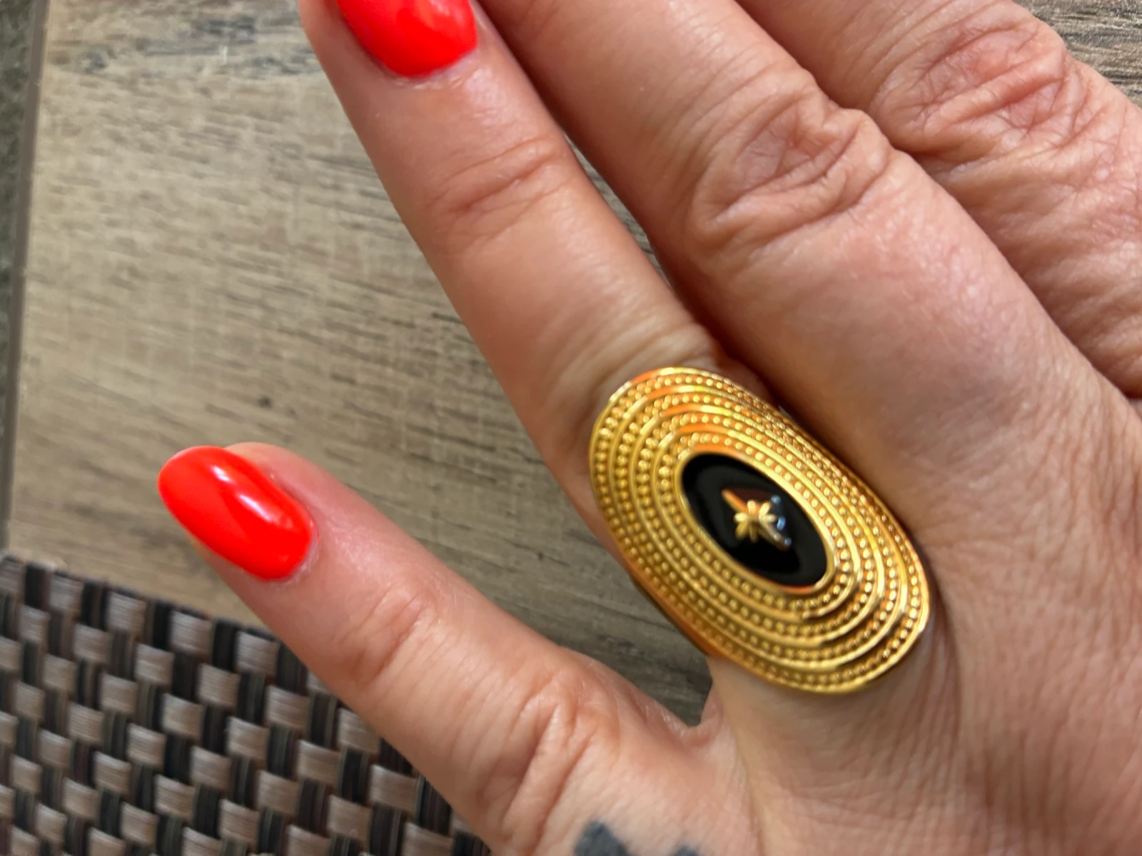 Anillo de acero inoxidable con motivo de estrella, negro, esmaltado – photo 2
